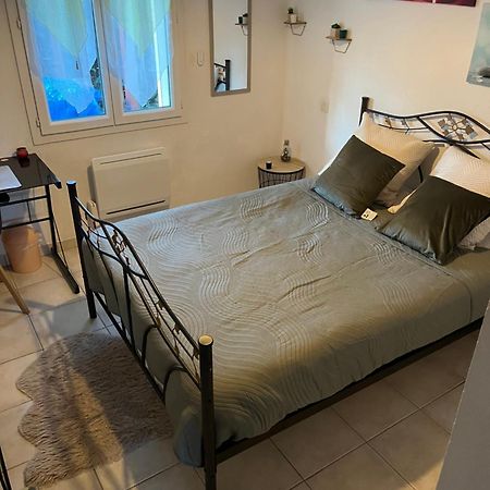 Chambre Zen Saint-Medard-de-Guizieres 외부 사진