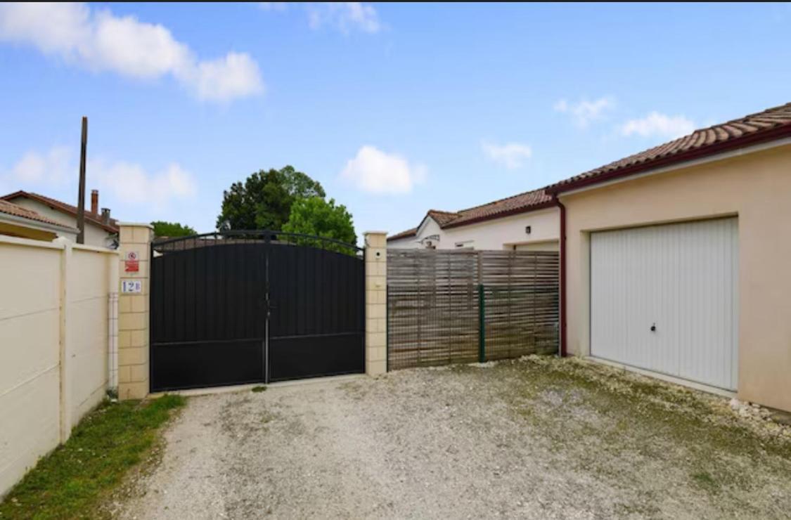 Chambre Zen Saint-Medard-de-Guizieres 외부 사진